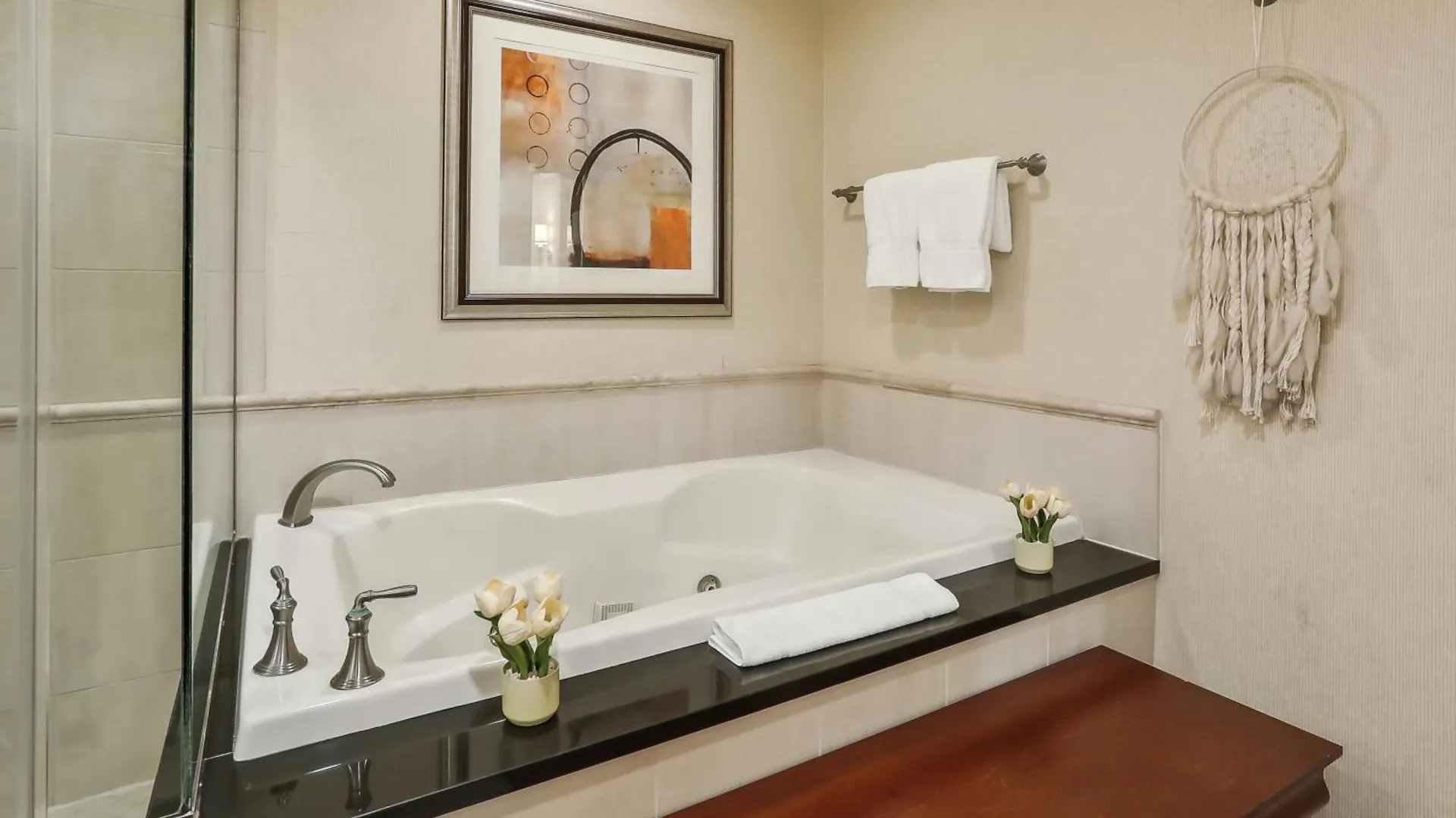 Mgm Signature Deluxe Balcony Strip View Suite Las Vegas Aparthotel